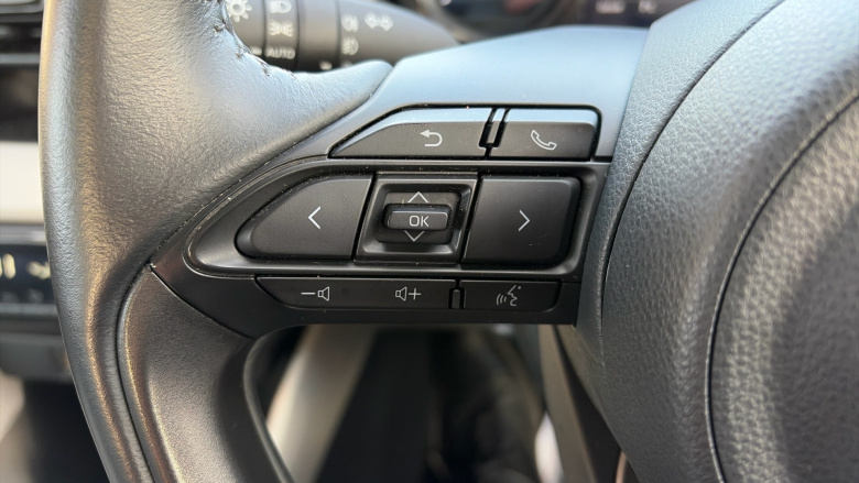 Toyota Yaris 1.5 Hybrid Excel 5dr CVT Hybrid Hatchback